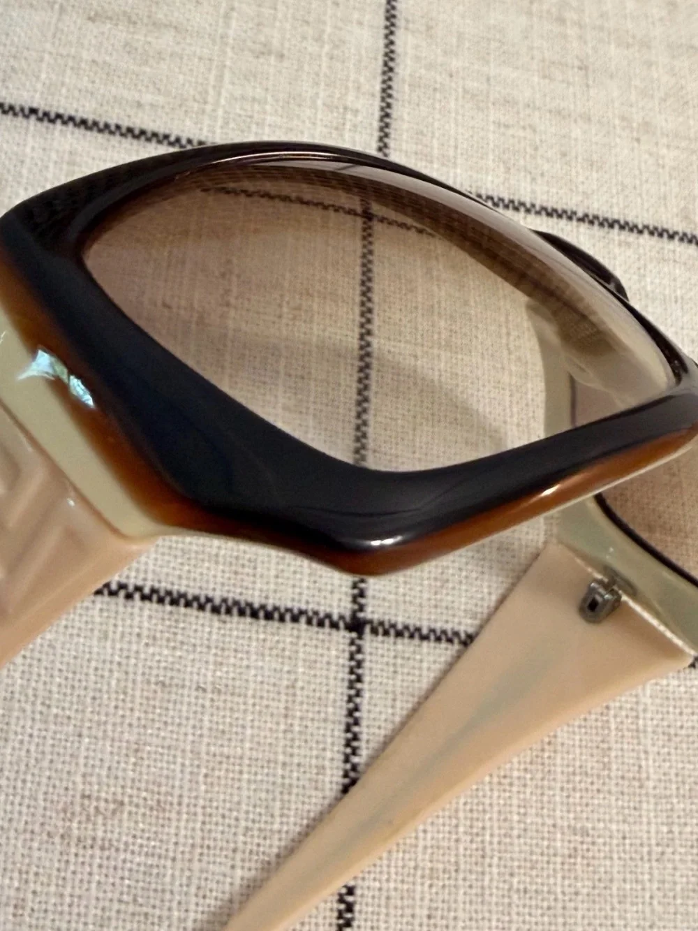 VERSACE Greca Black Cream Brown gradient vintage sunglasses